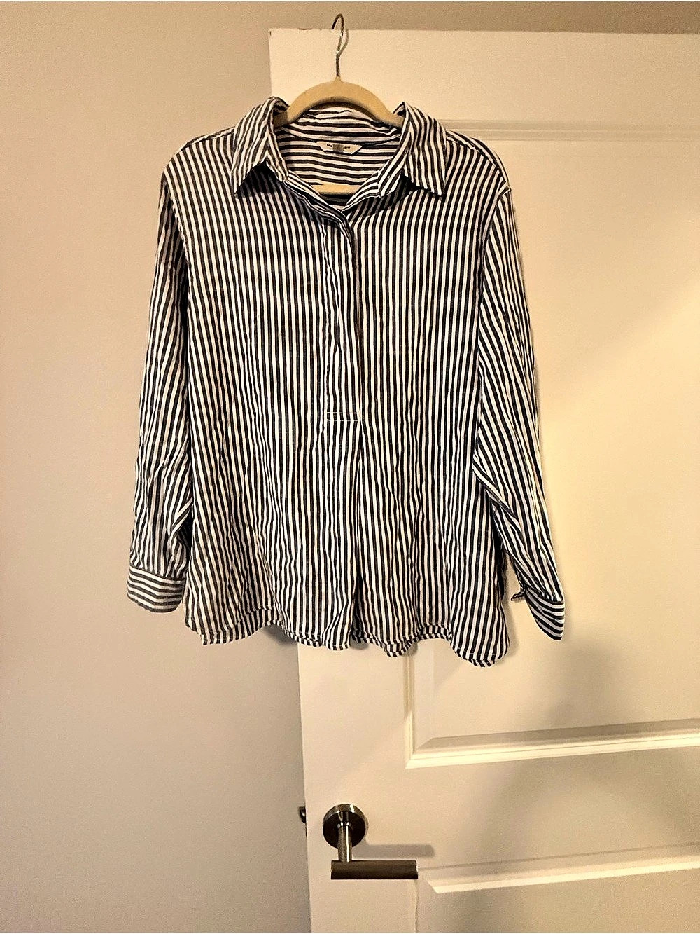Max Studio Striped Button Down in Blue & White Size 1X Like New